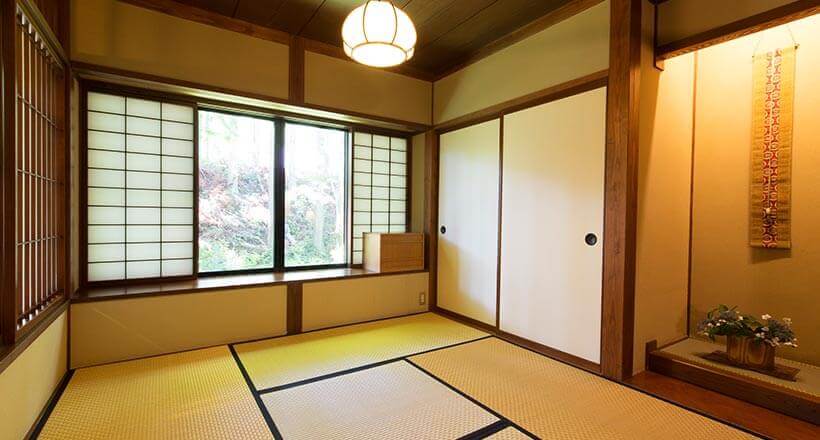 Two Bed Western And Japanese Room
