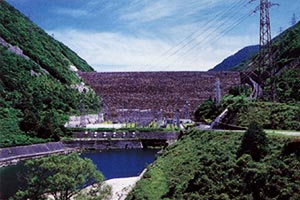 御母衣ダムイメージ